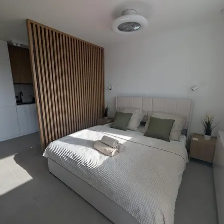 12th-floor For Digital Nomads